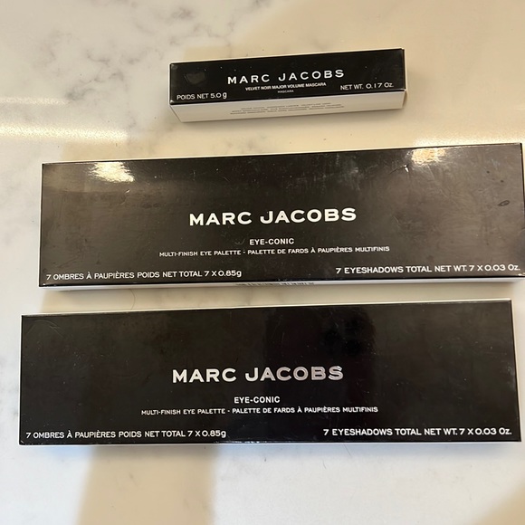 Marc Jacobs eyeshadow palette (2)+ velvet noir major volume mascara
